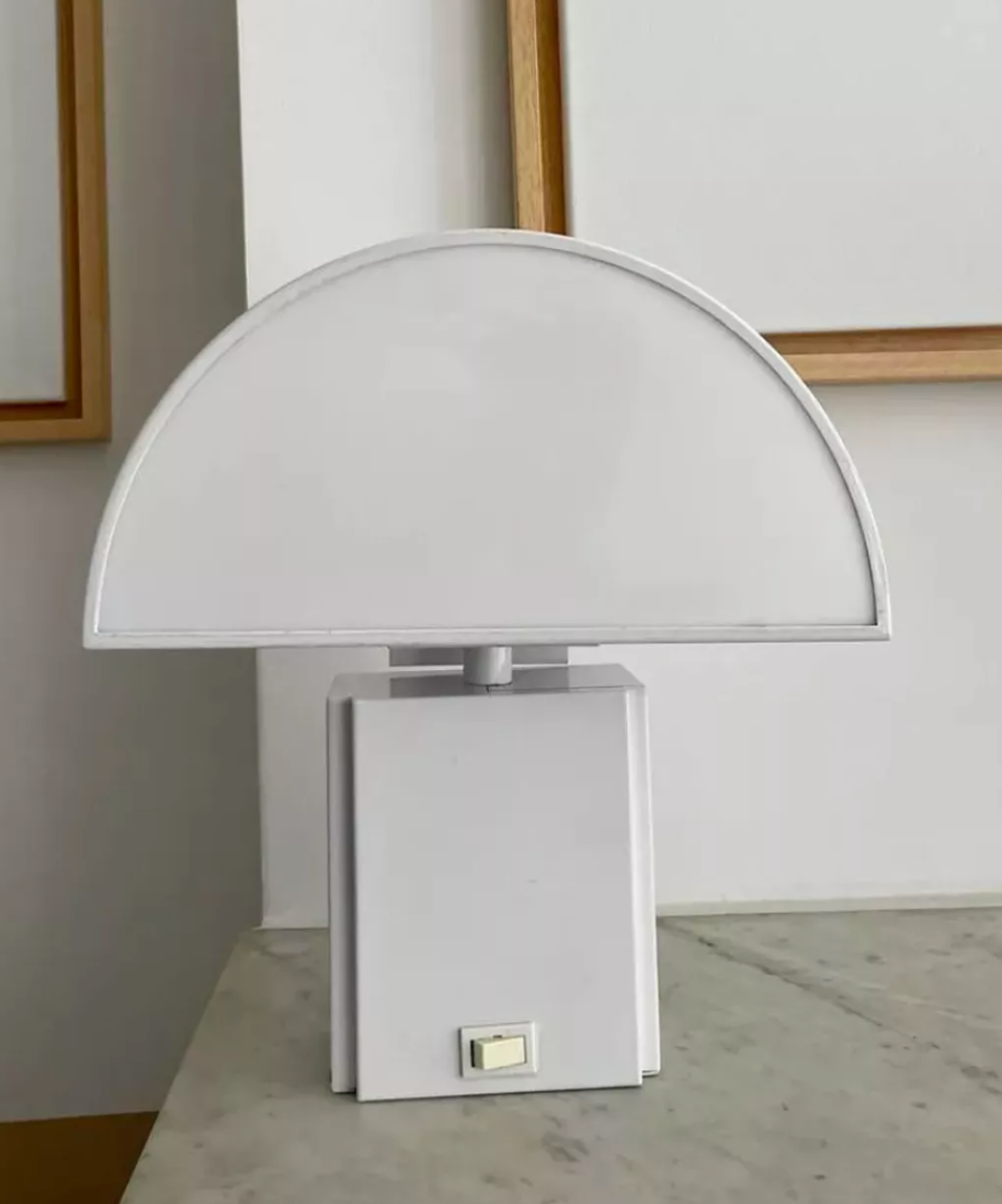 Applique Guzzini "Olympe", métal laqué blanc, Italie 1970