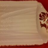 Rather oval dish in faience