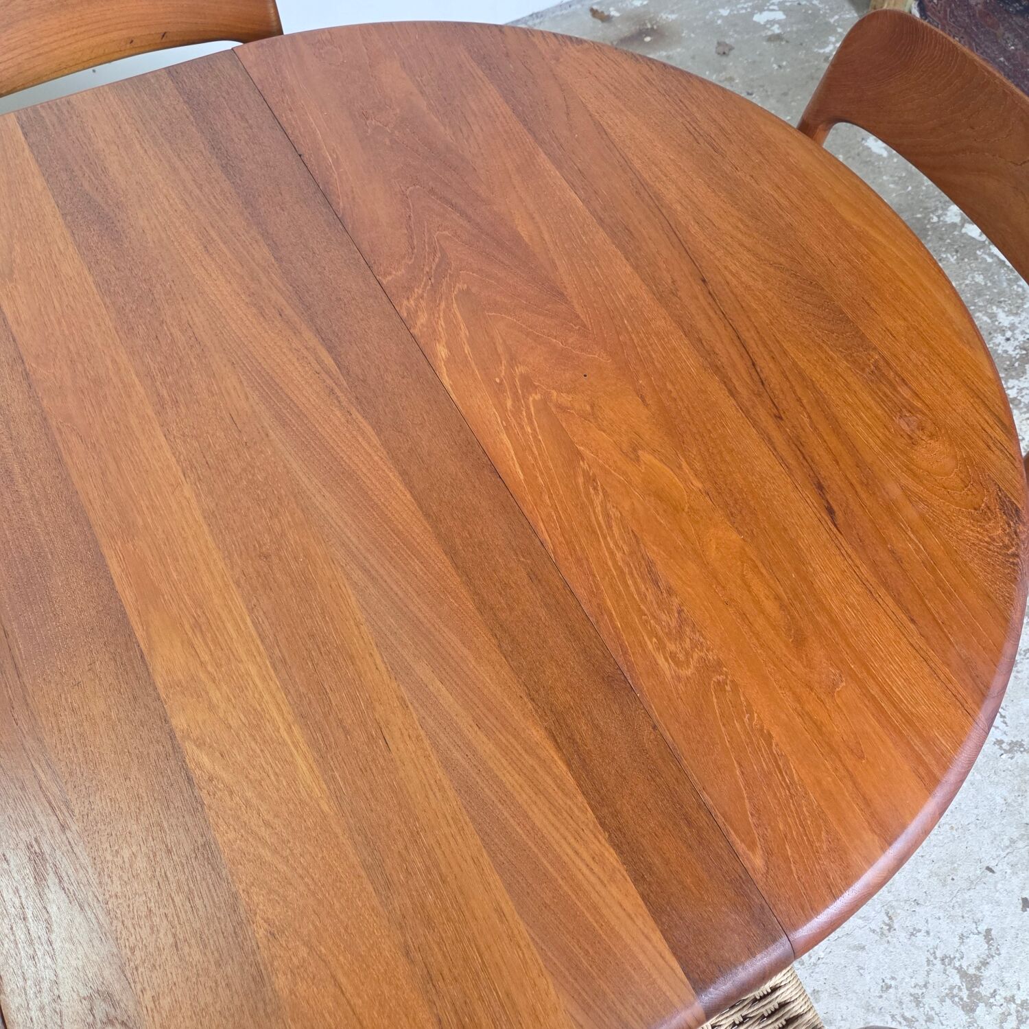 Korup Design, vintage 1960s Danish extendable teak table