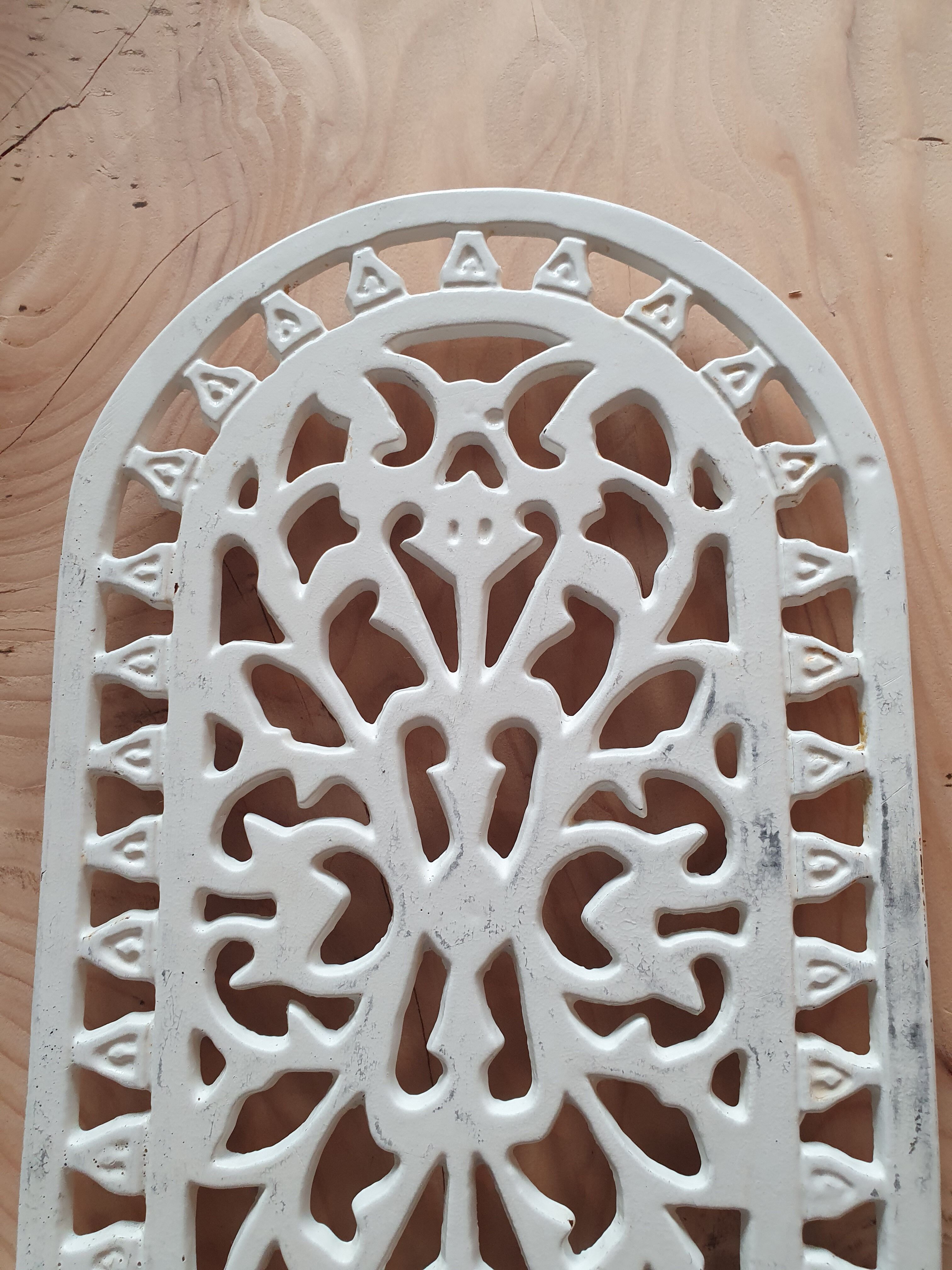 Dessous de plat en fonte