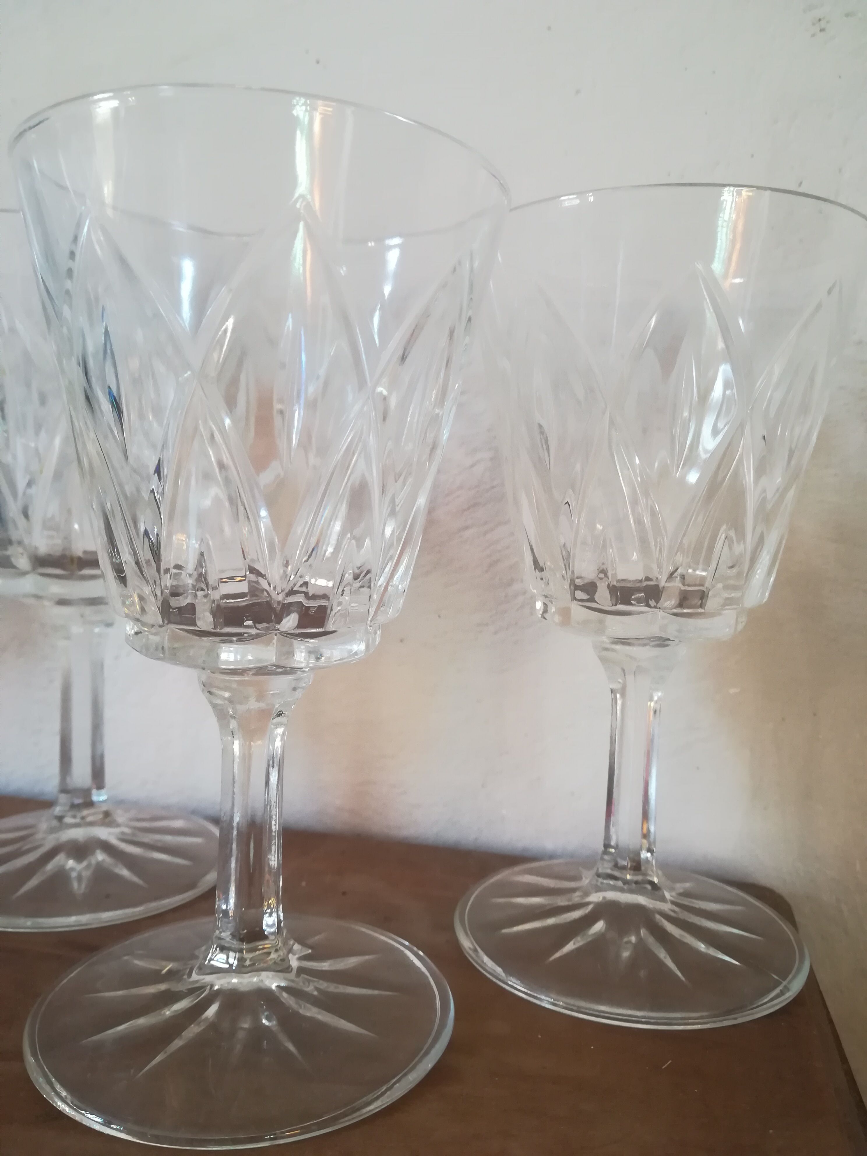Set of 6 vintage diamond glasses
