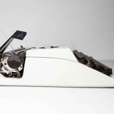 Royal Typewriter 203 1970 Japan