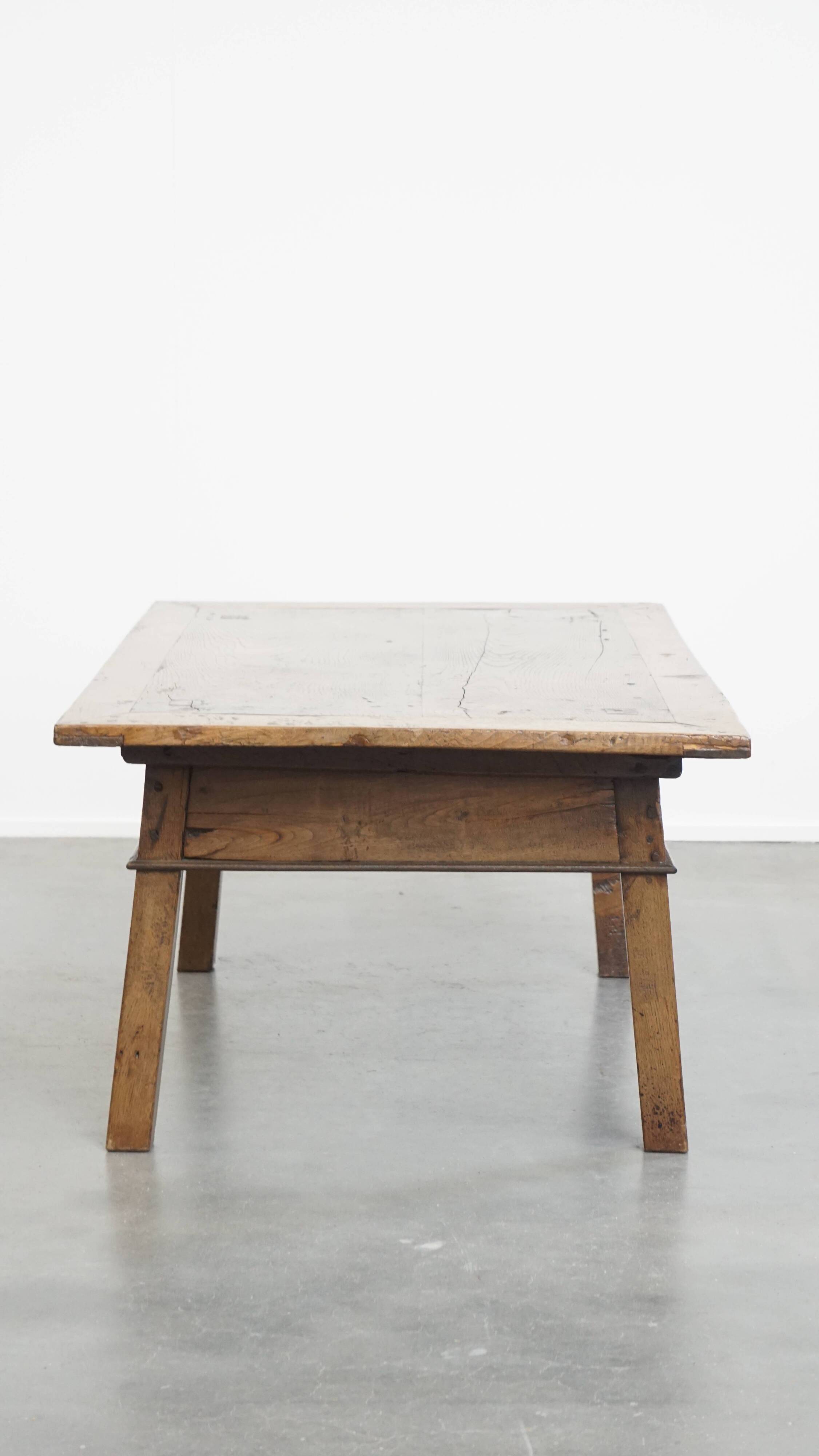 Antique Southern European Chestnut Coffee Table from the 18th Century
