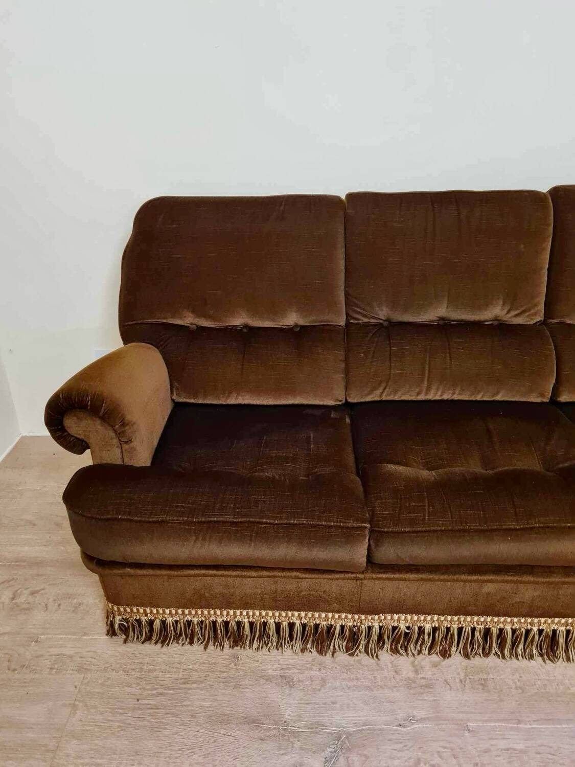 Toad bench in genoa velvet circa 1960