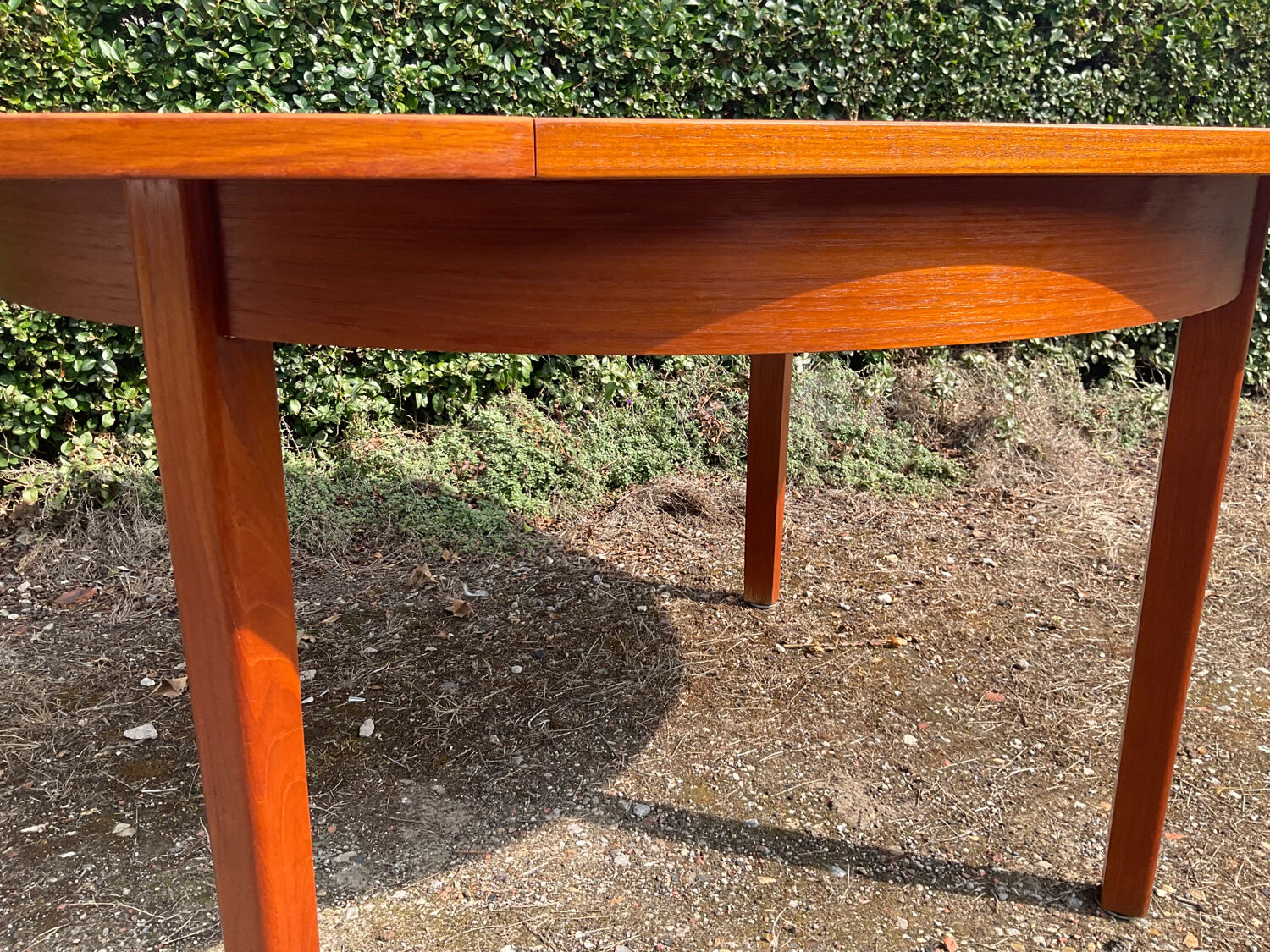 Scandinavian extending table from the 60s and 70s