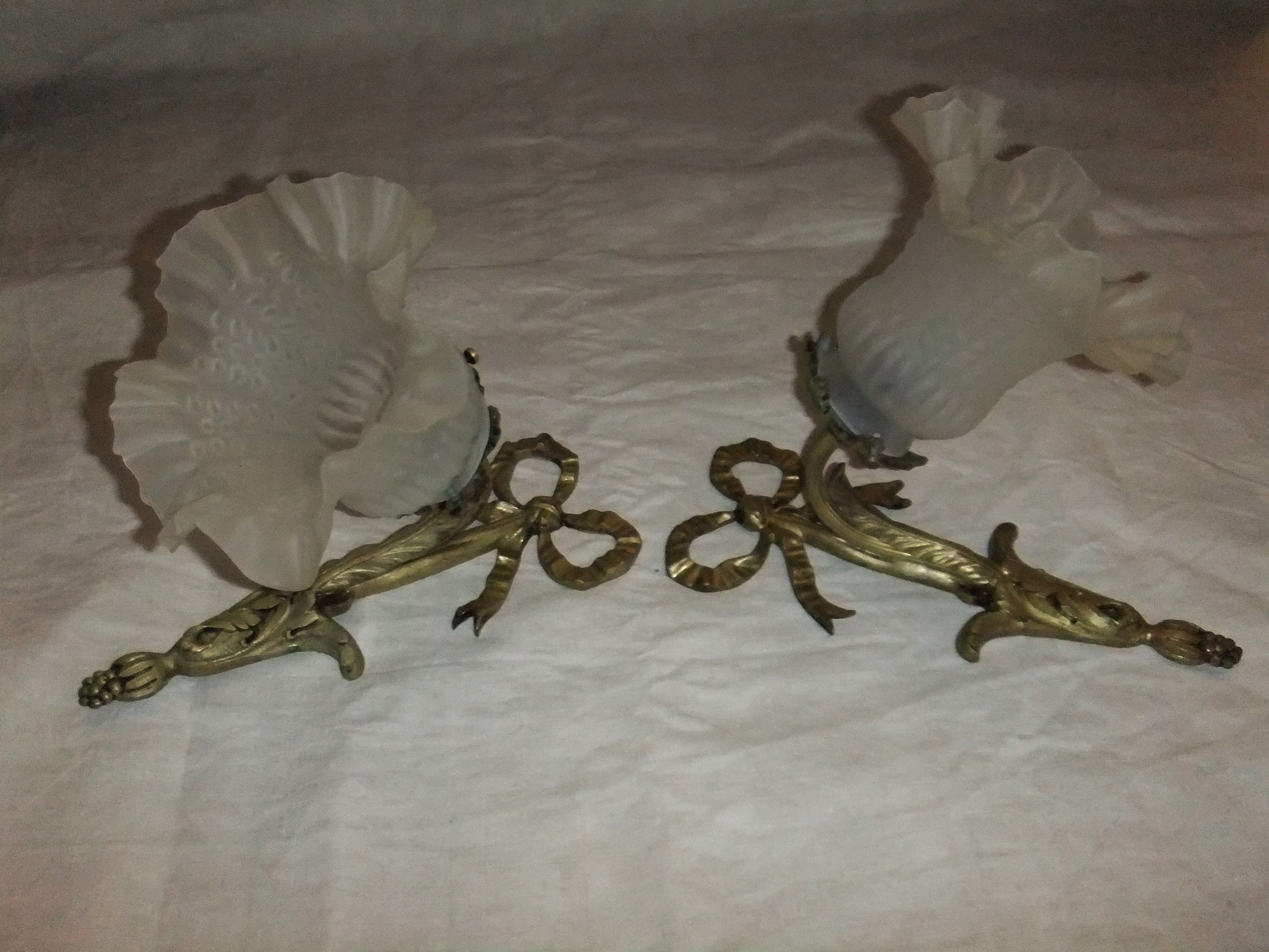 Pair applies Louis XVI Bronze opaque tulip light