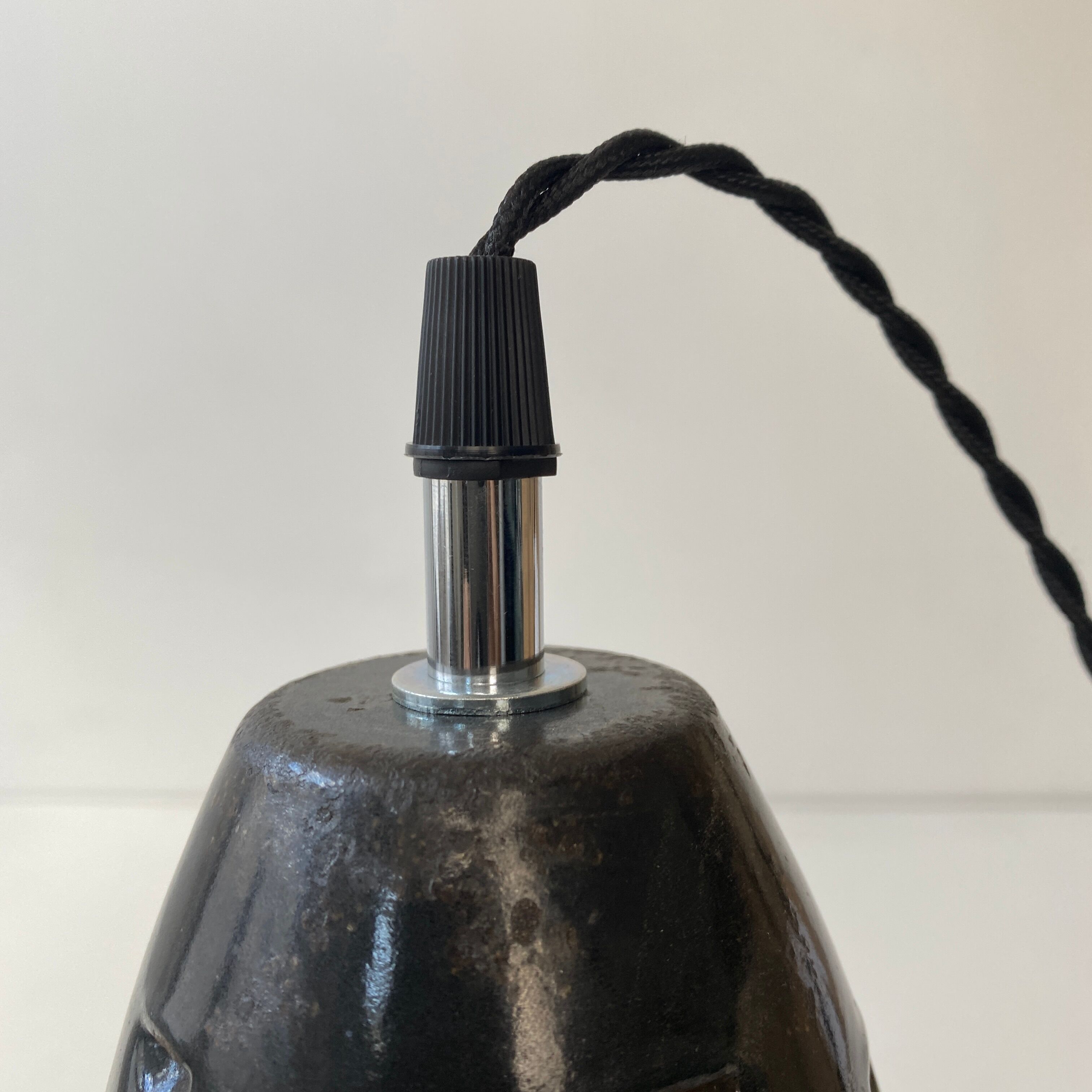 Pair of old industrial suspensions 40 cm