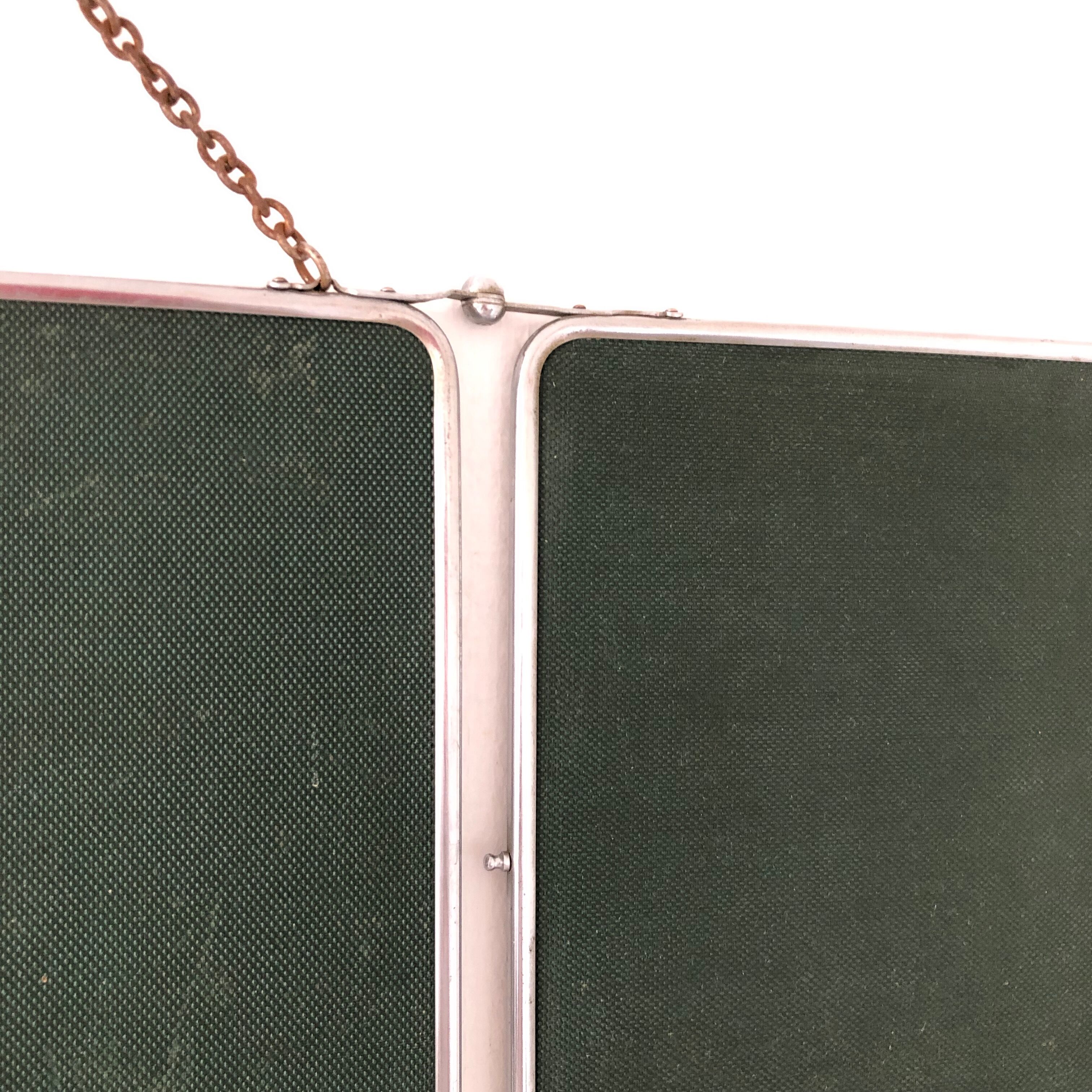 Vintage English green barber triptych mirror 1960 - 28 x 68 cm