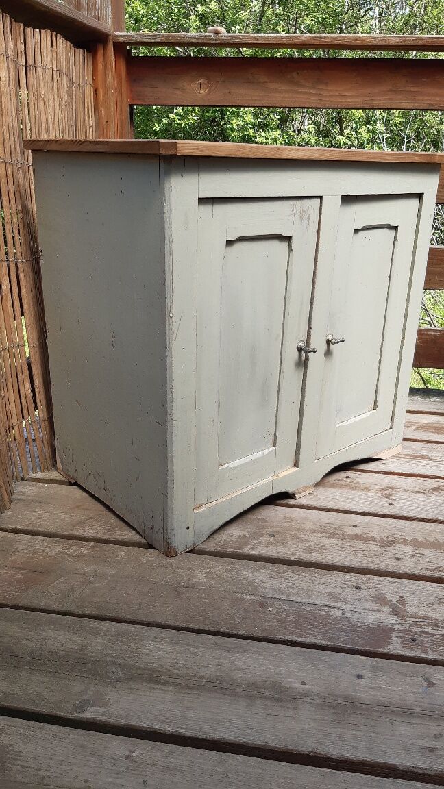 Parisian buffet green patina