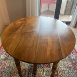 Table ovale extensible en noyer français