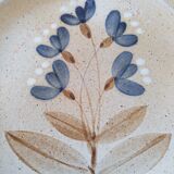 Flat plate in Marais sandstone France beige with blue, white and brown floral decoration