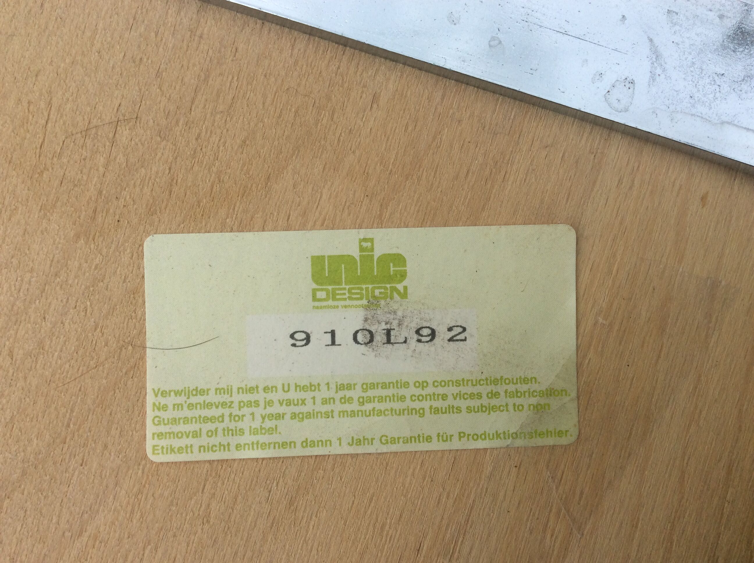 Vintage swivel chairs with chrome tubular base and silver skaï brand unic desing.