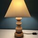Pied de lampe en bois brut