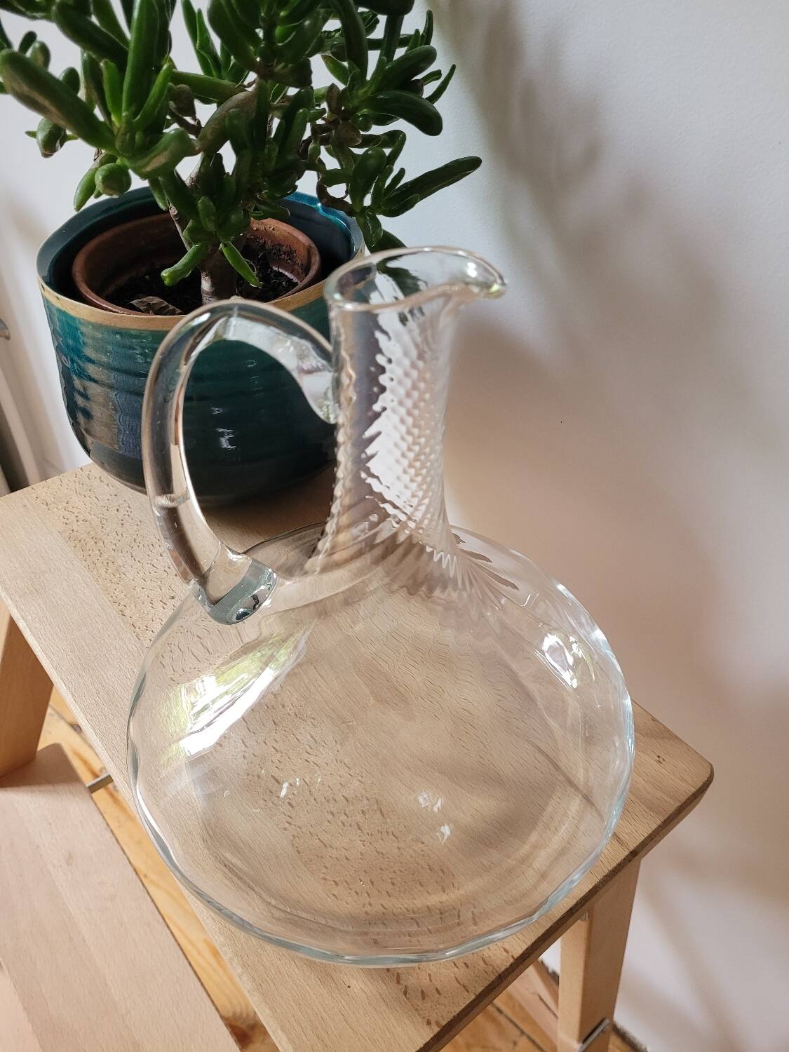 Crystal decanter