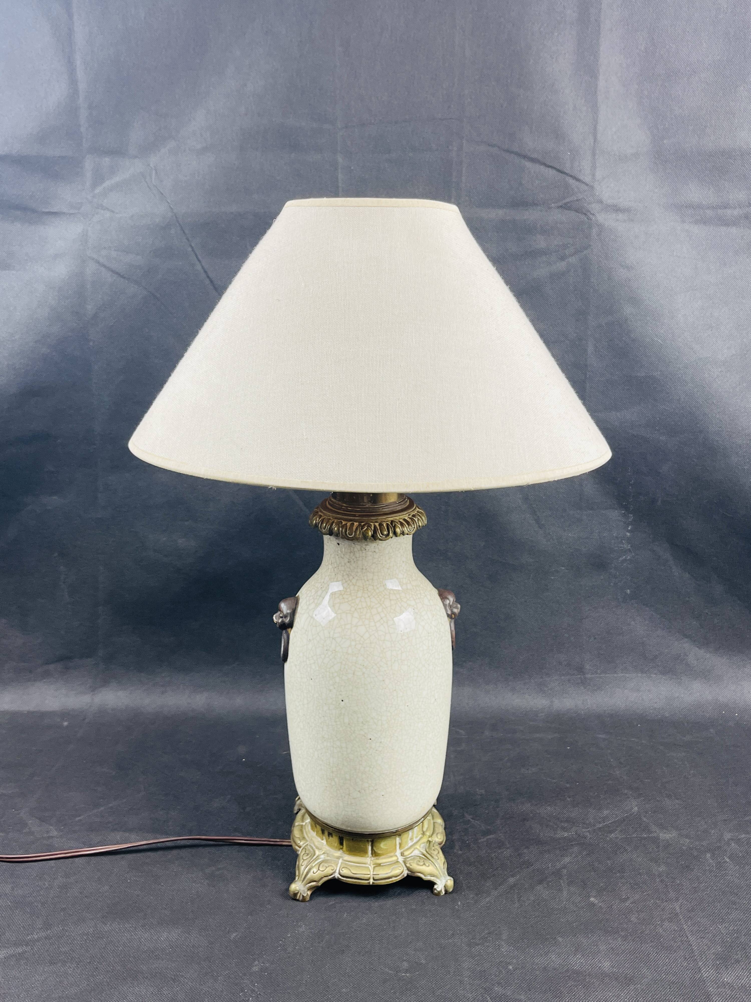 Chinese cracked porcelain lamp base