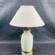 Pied de lampe en porcelaine craquelée de Chine