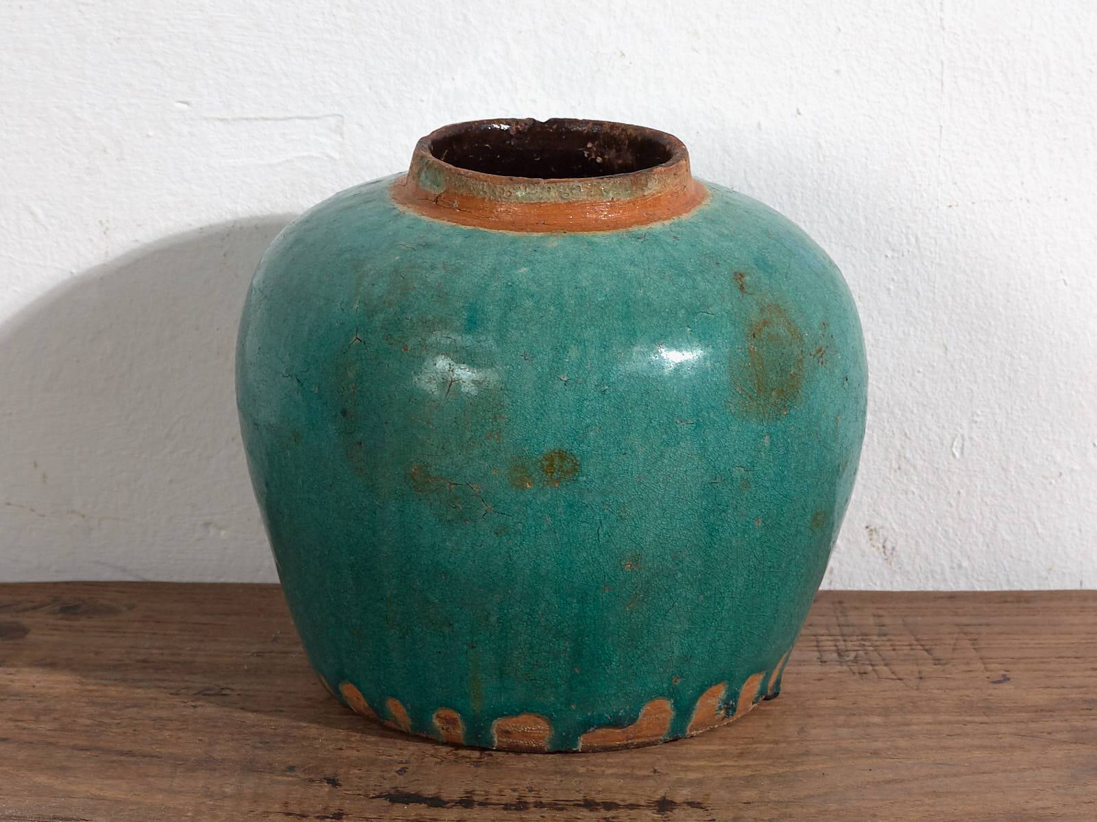 Antique turquoise green vase (circa 1820) #44