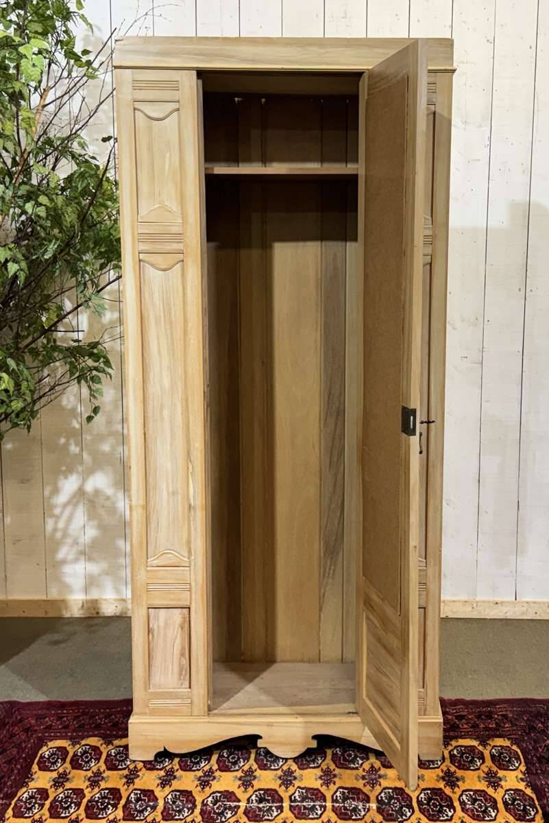 1950s English maple wardrobe