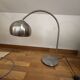 Arc desk lamp