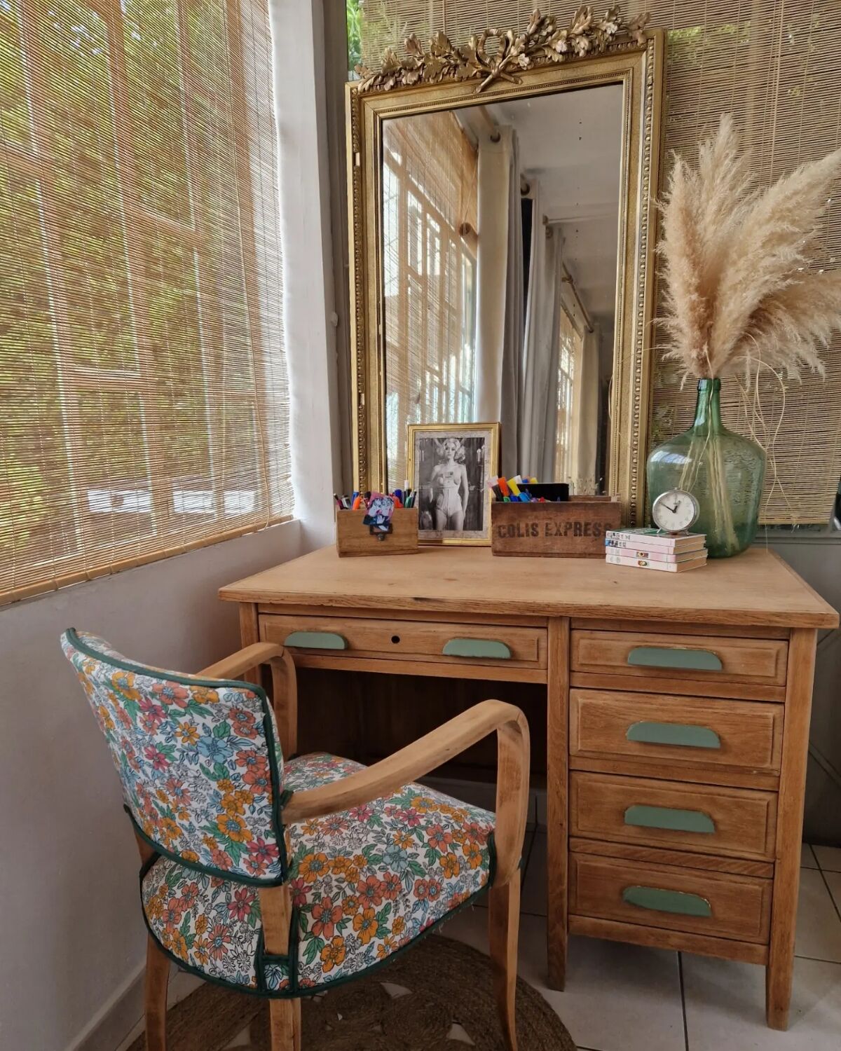 Bureau rétro