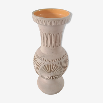 Vase en terre cuite naturelle claire décorée motifs ethniques