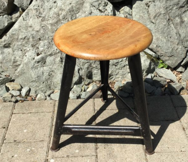 Tabouret d'atelier