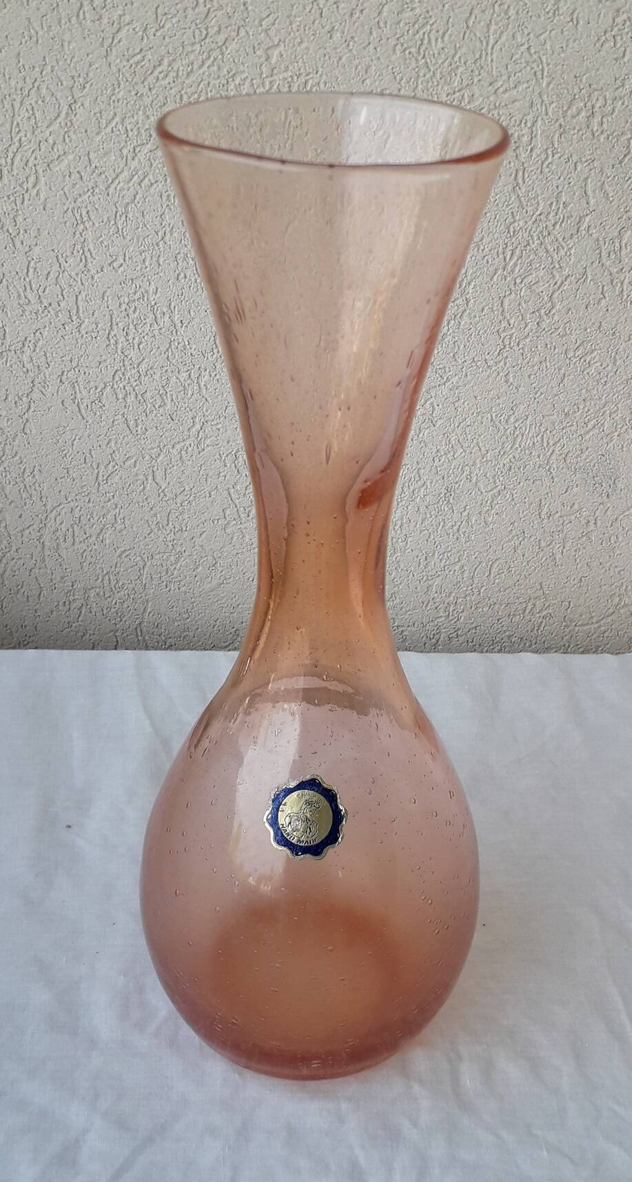 Bubble glass vase