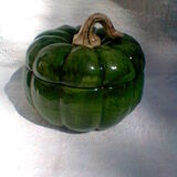 Earthenware ceramics trinket bowl