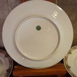 6 flat porcelain plates, "B.F Limoges" garlands of roses and geometric frieze, lot 1.