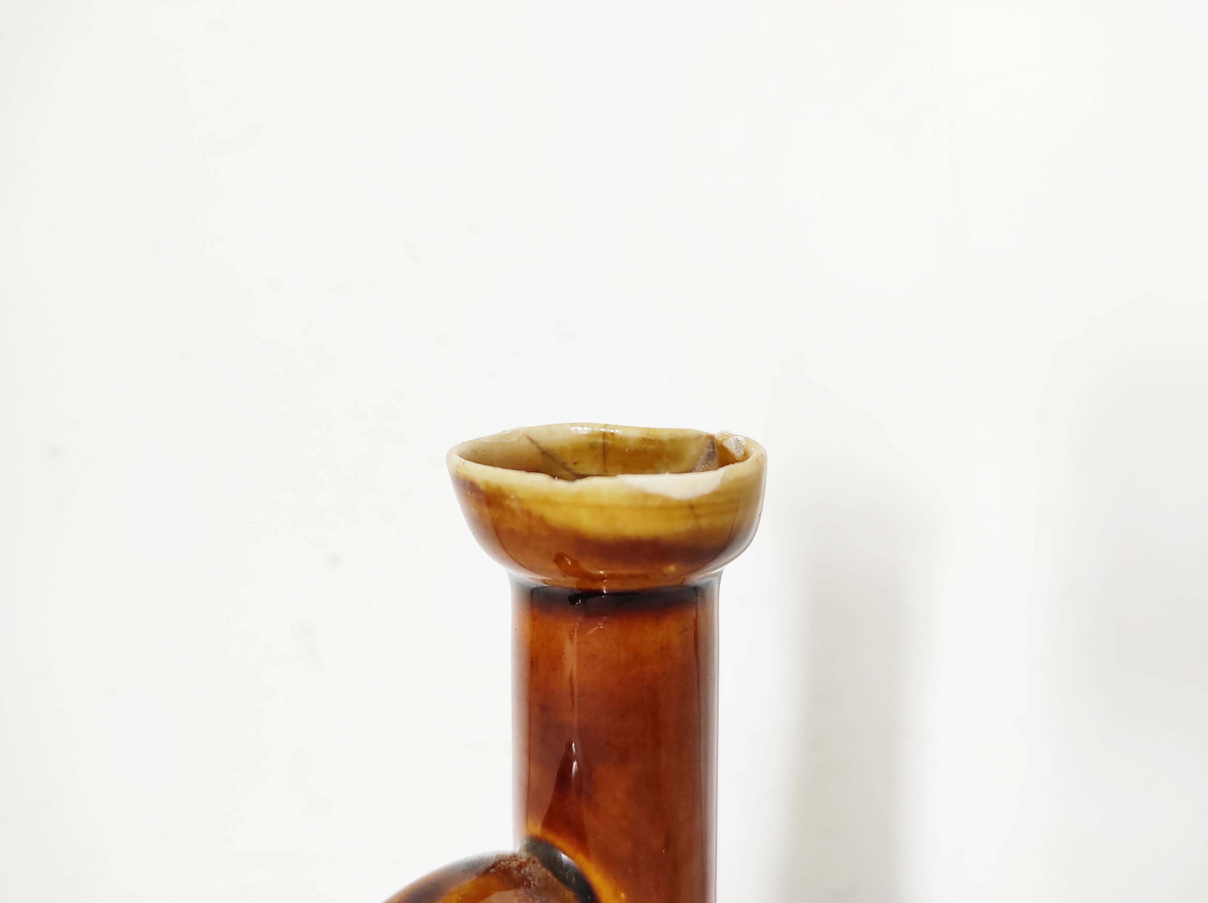 Vase, cruche Saint Uze en faïence "terre d'acier"