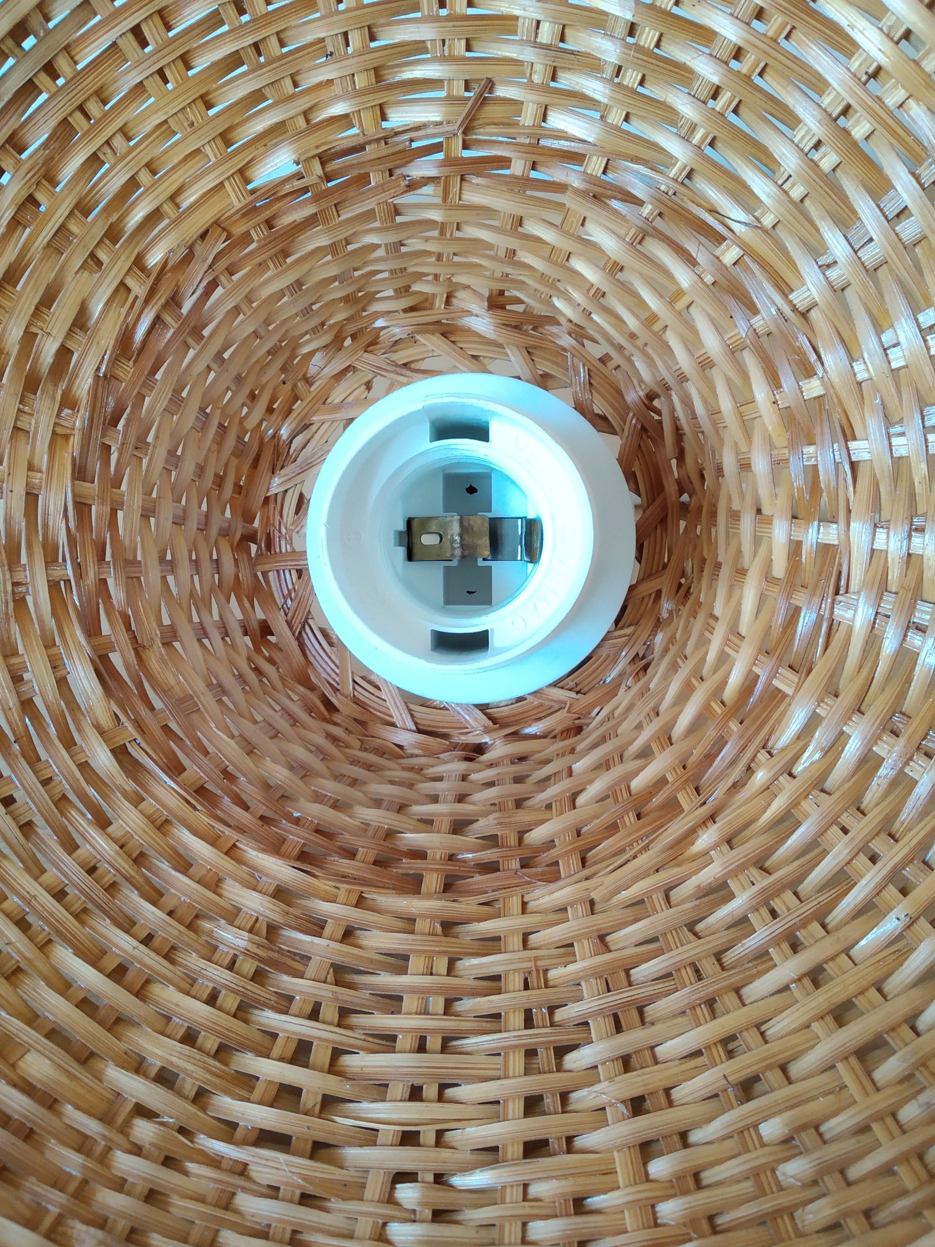 Rattan pendant light