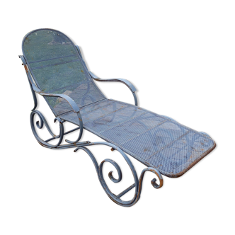 Grey chaise longue