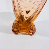 Vase en verre rose
