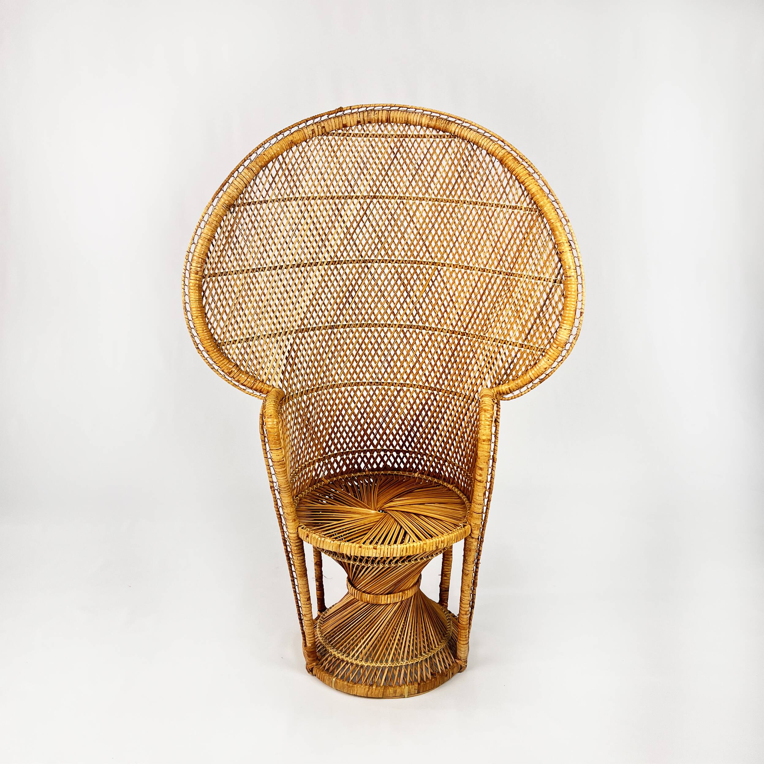 Vintage rattan and wicker peacock chair, 1970s