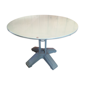 Table de jardin ancienne