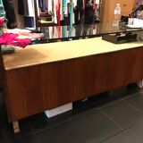 Comptoir de magasin