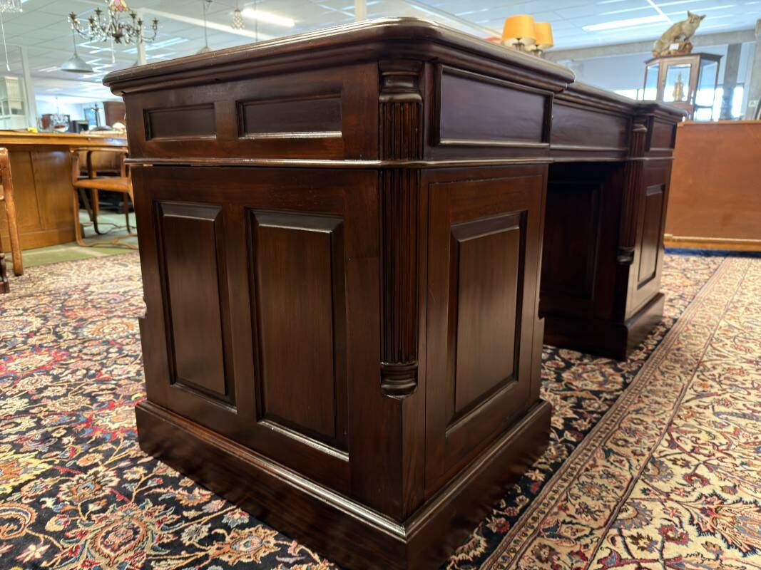 Classic English Desk with Green Inlay