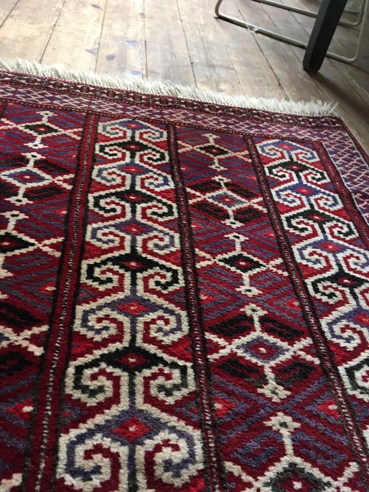 Vintage Persian rug - 132x85cm