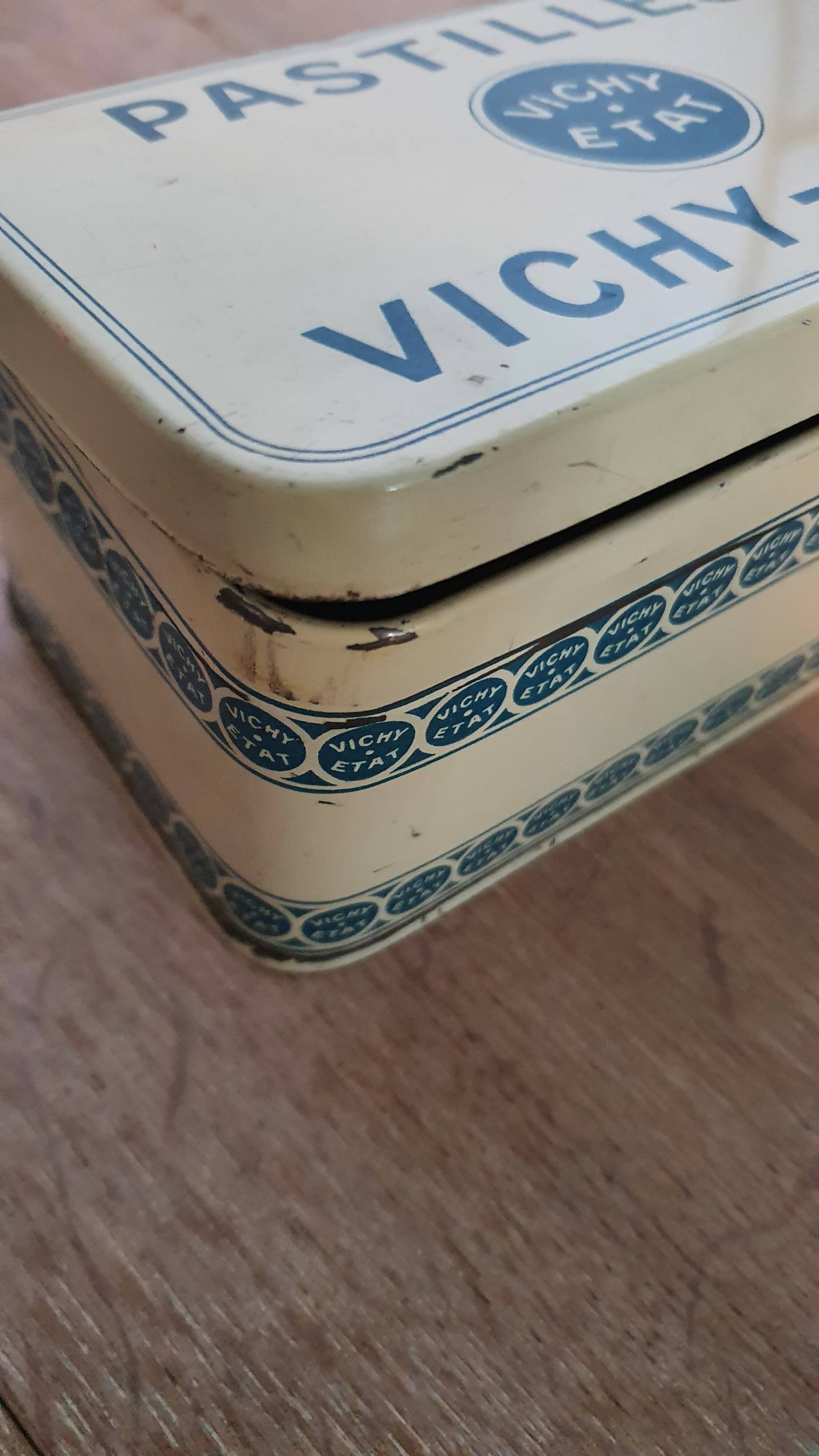 Old vichy pastilles metal box