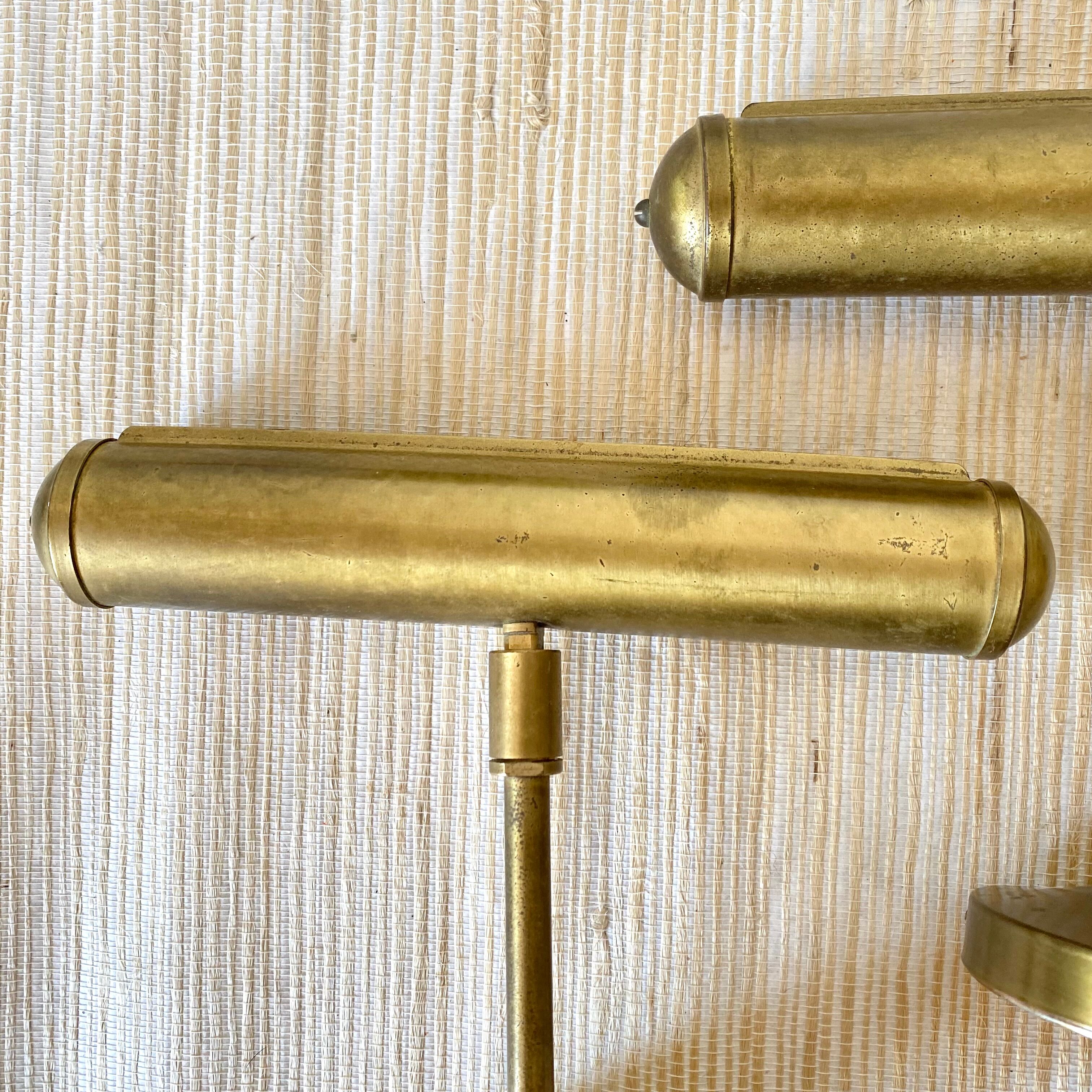 Pair of wall lamps for painting