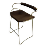 Tabouret de Bar Sculptural Contemporain avec Dossier Acier Laiton Vieilli et Cuir Bleu Marine