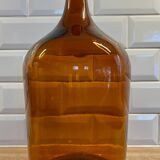 Give me amber Jeanne.