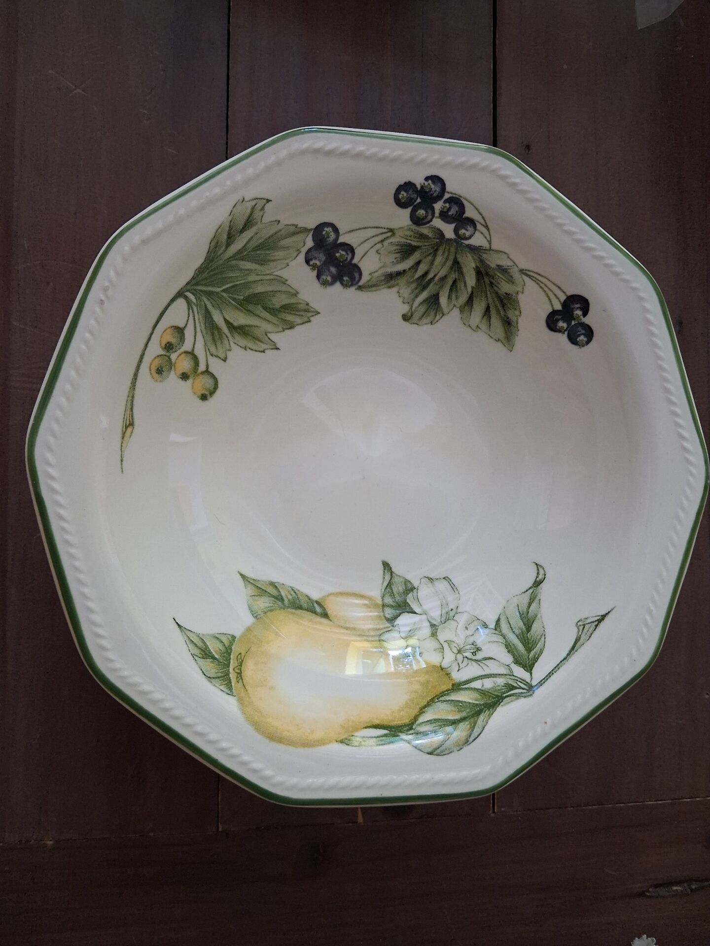 Deep dessert plates The Chartwell collection Churchill England