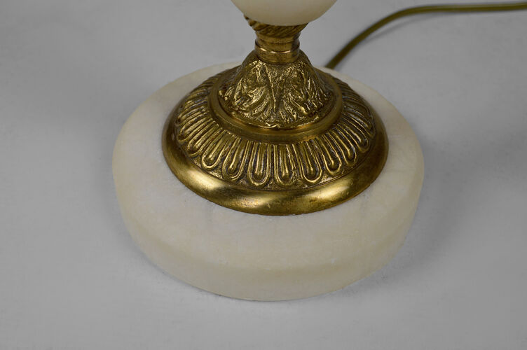 Pied de lampe blanche style Néoclassique en Albatre et Bronze, Italie, circa 1950