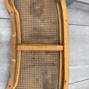 Superb salon bench (basket model) in Louis XVI style.