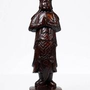 Asian statuette, popular art in carved monoxyle wood, vintage 1930-1960.