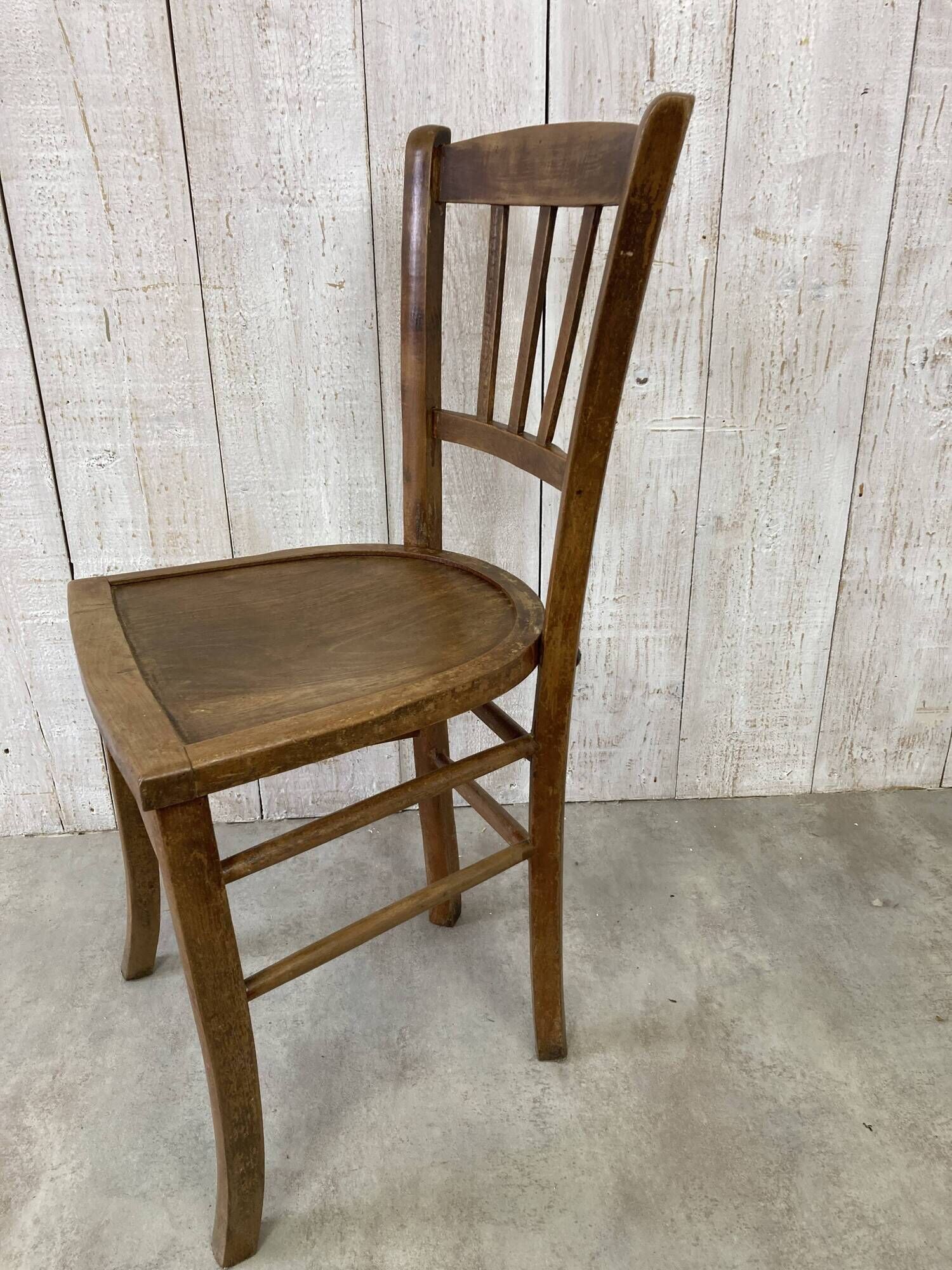 Mismatched bistro chairs x4