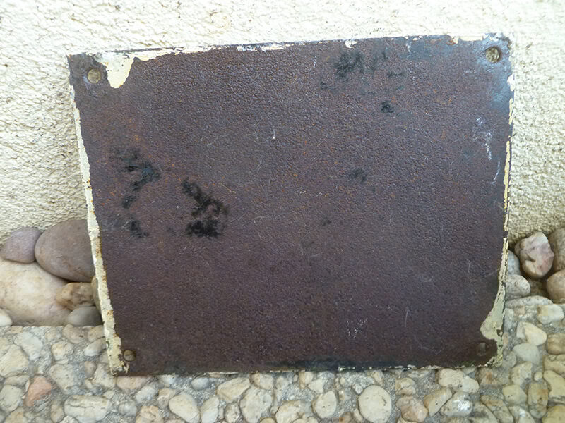 Enamelled plate numbered 10