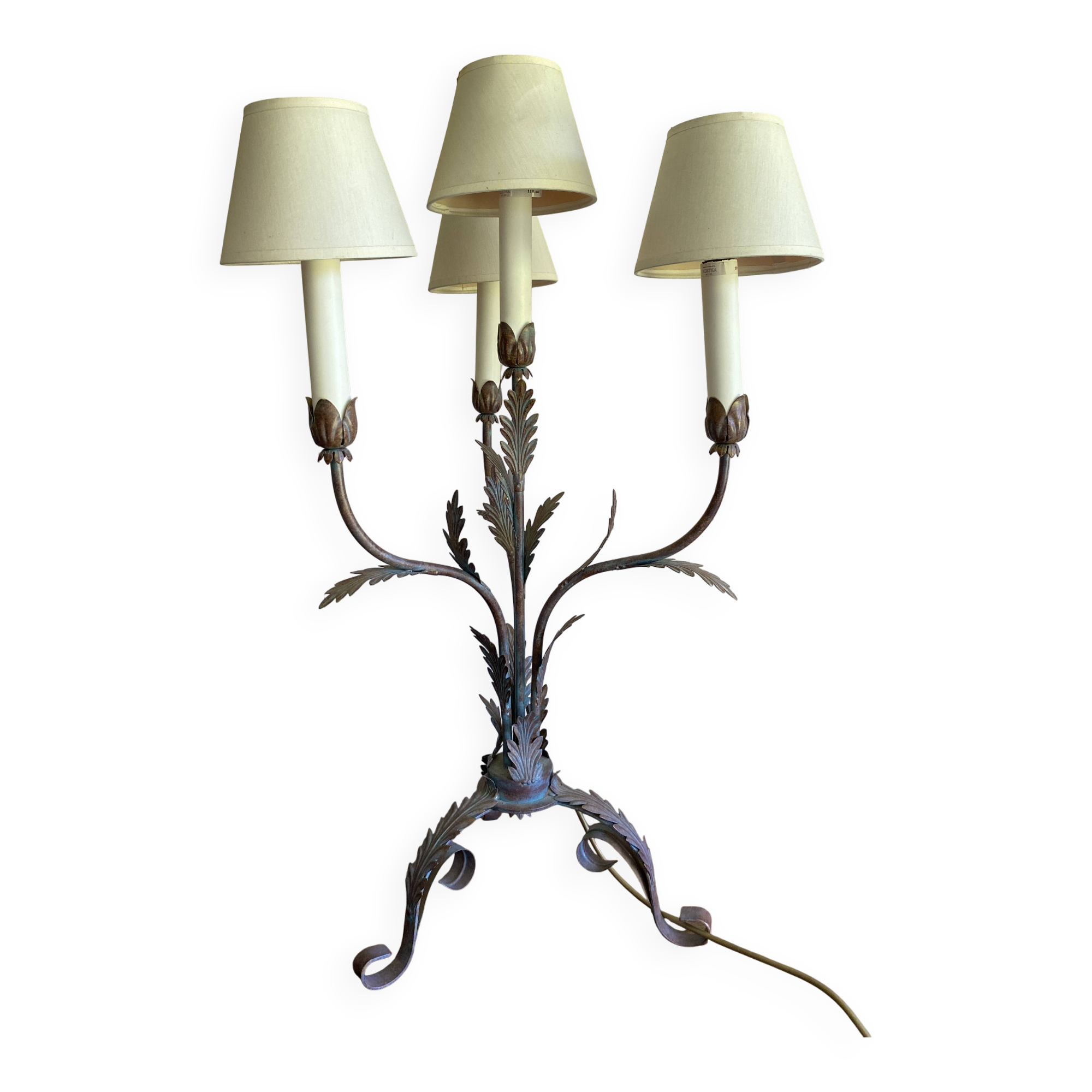 Kostka ornate metal lamp with 4 shades
