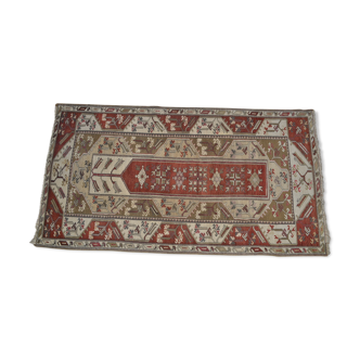 Tapis Milas, 124 x 226 cm, anatolie, Turquie, 1960